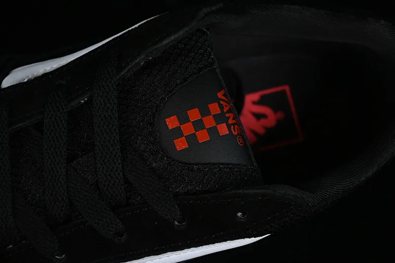 All categories Vans Vans series Vans Low Vans low-top Vans Caldrone Vans official Black Warrior American retro casual skateboard shoes VN0007P9BA2